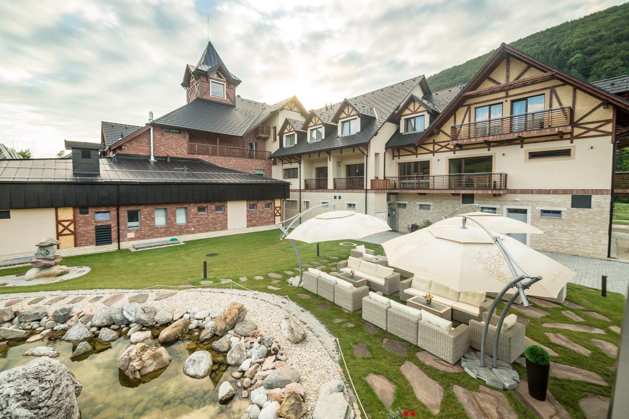 Village Resort Hanuliak Belá Eksteriør billede